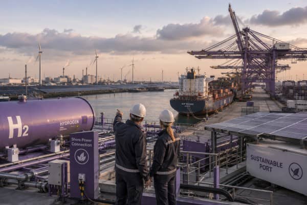 Port of Rotterdam is Under Increasing Pressure to Expedite the Green Transition