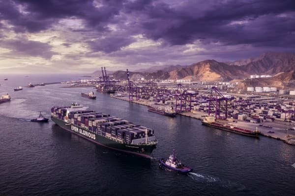 Dubai & DP World Confirm Plan to Expand Fujairah Port to Bypass Hormuz