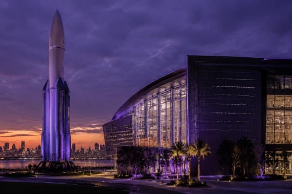 SpaceX Surpasses Amazon to Become the Fifth Most Valuable Company Globally