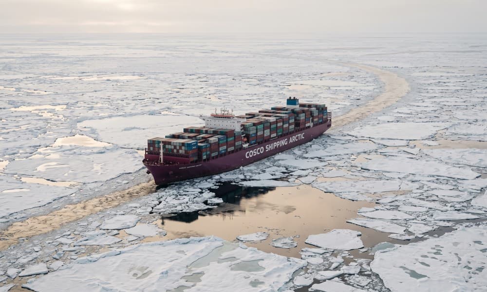 China Establishes a Regular Arctic Shipping Route to Europe Amid the Hormuz Crisis