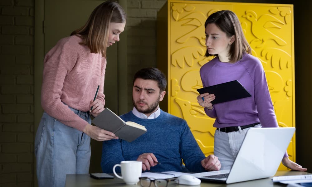 How to Develop Leadership Skills in the Workplace